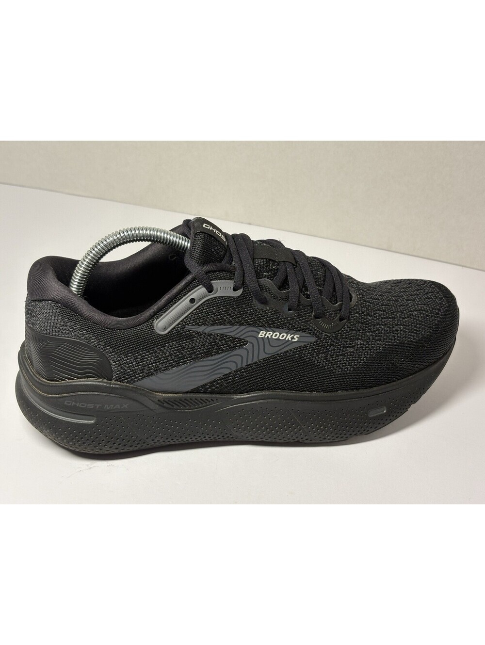 Women's Brooks Ghost Max 2, Black/Black/Ebony, 10.5 B